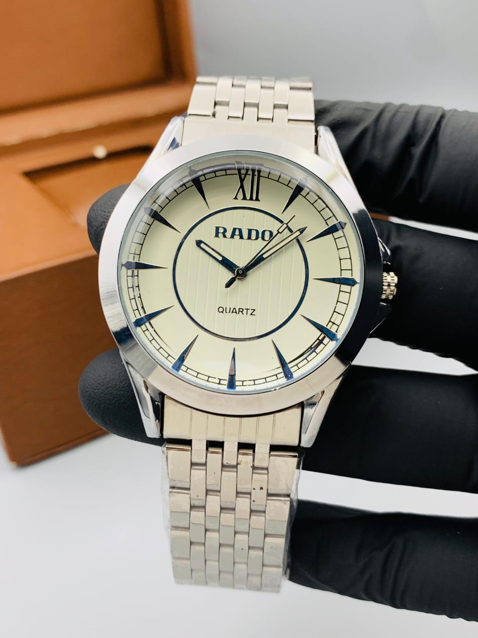 Stylish Wrist Watch (rado 02 )